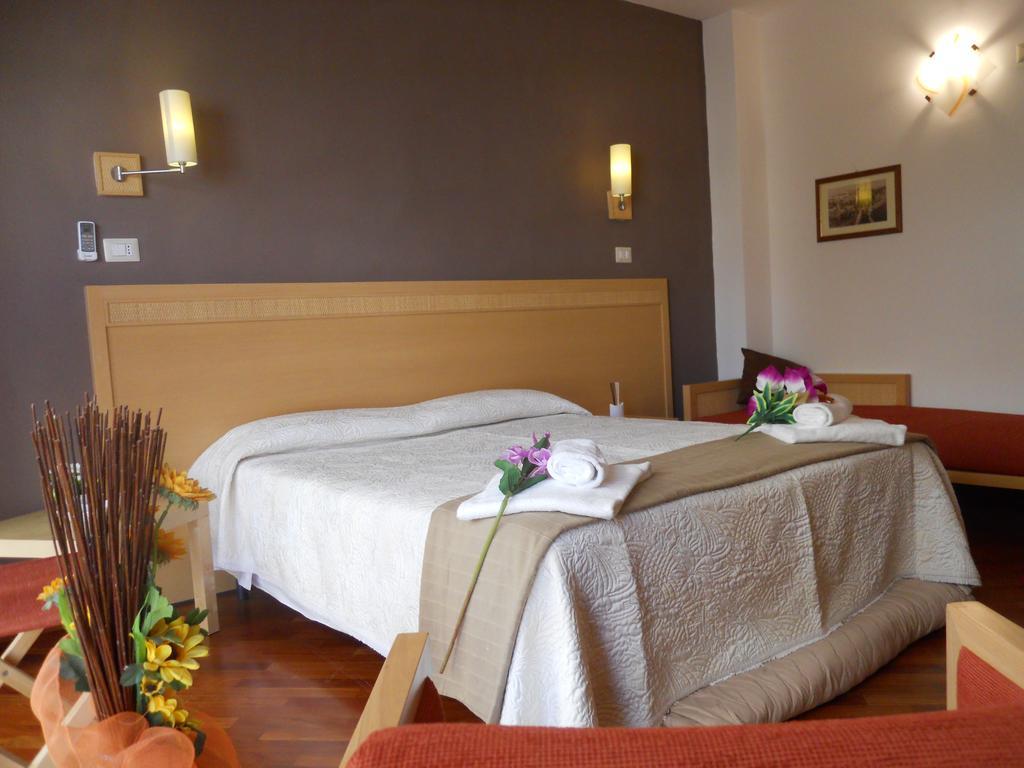Catania Crossing B&B - Rooms & Comforts Exterior photo